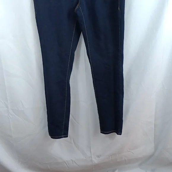 Women's skinny jeans size 11 - Picture 2 of 4
